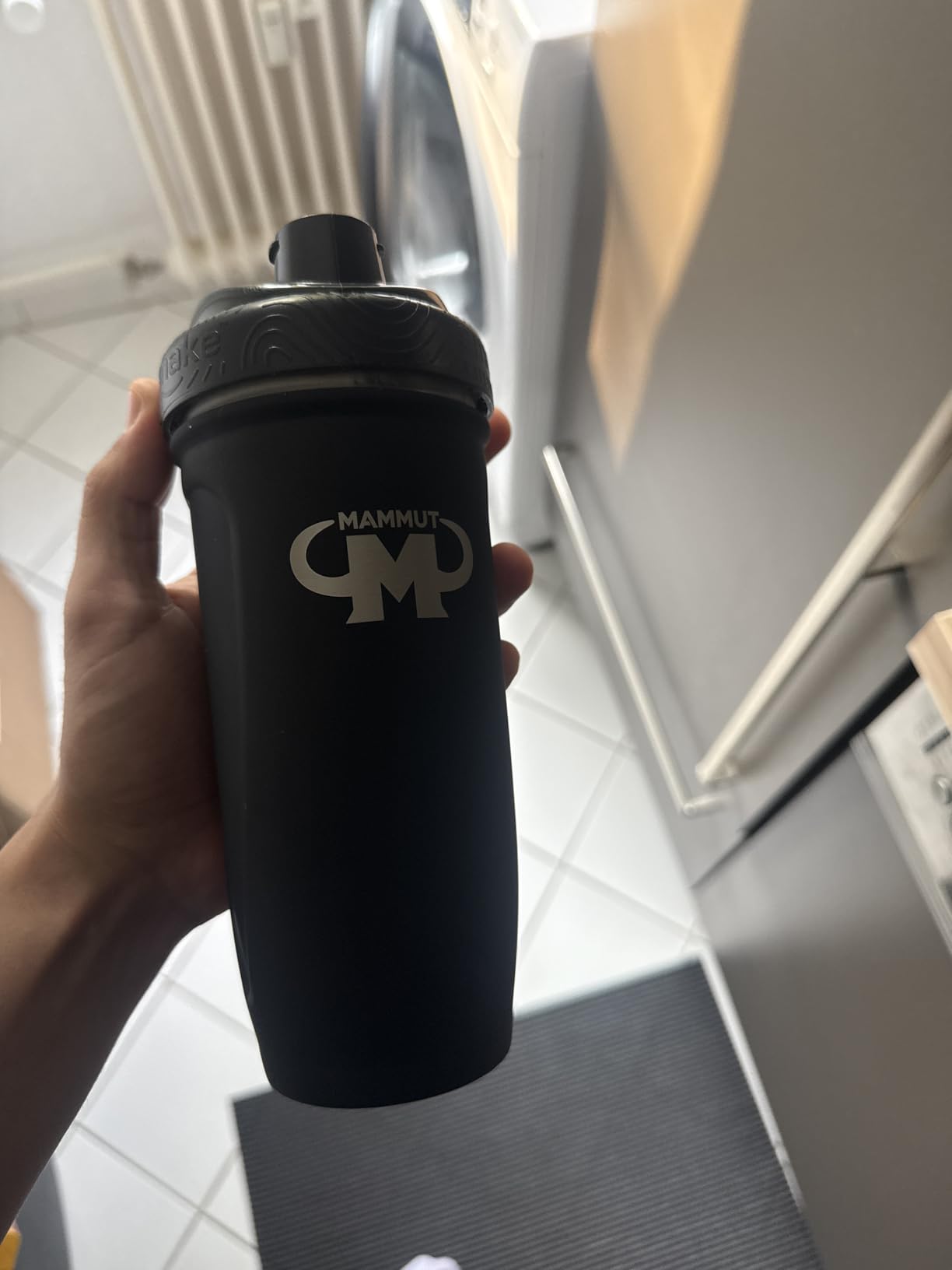 Mega Shaker